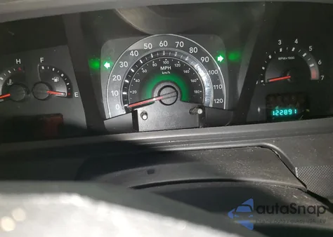 2010 Dodge Journey Sxt z USA, uszkodzony, nr VIN 3D4PH5FVXAT227548